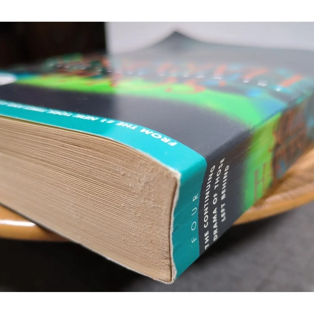 Soul Harvest The World Takes Sides Tim LaHaye 1998‎ Trade PB Left Behind Book 4